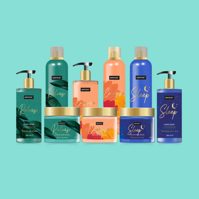 3 sets van de Sence of Wellness Collectie van Clean Company met handzeep, doucheschuim en zoutscrub in 3 geuren